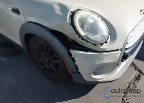 2015 Mini Hardtop Cooper z USA, uszkodzony, nr VIN WMWXS5C50FT828051